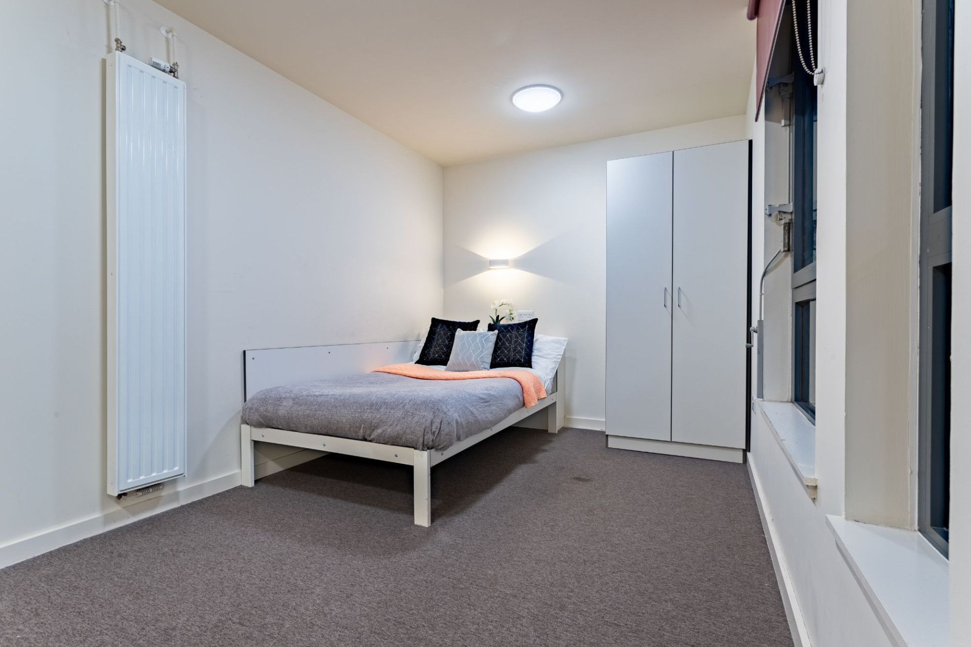 Deluxe Ensuite